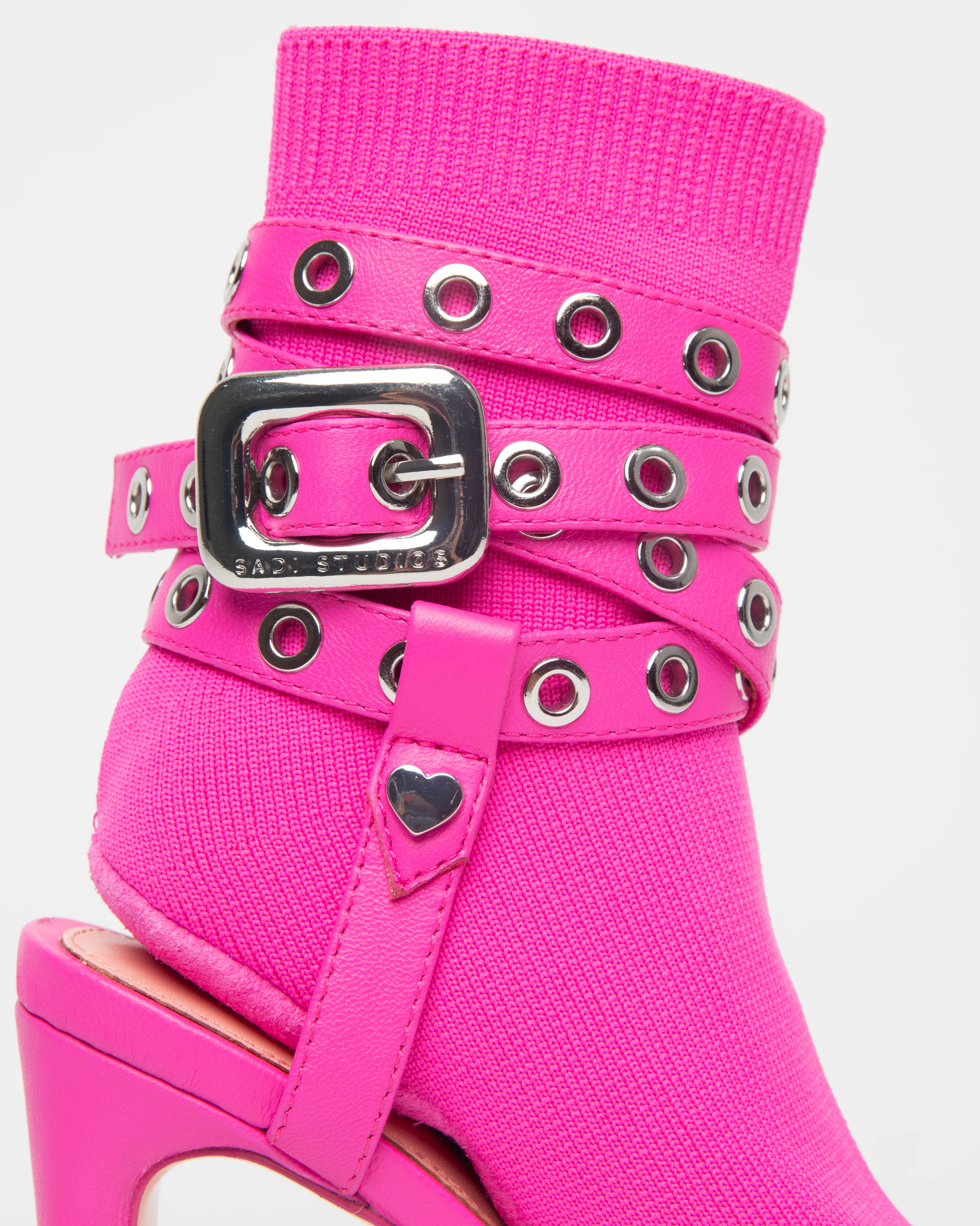 DITTO HOT PINK - Image 6