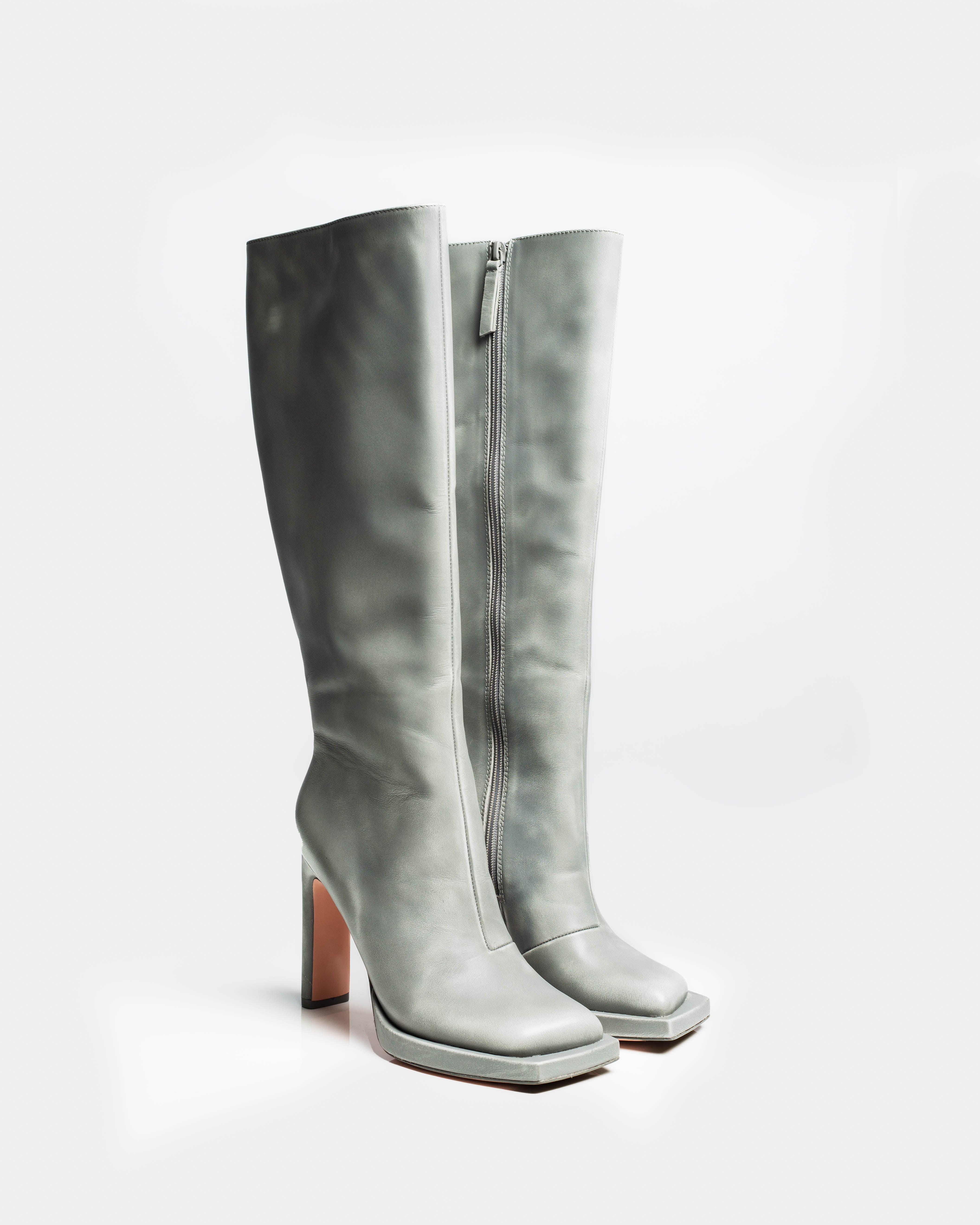 HAN BURNISHED GREY - Image 3
