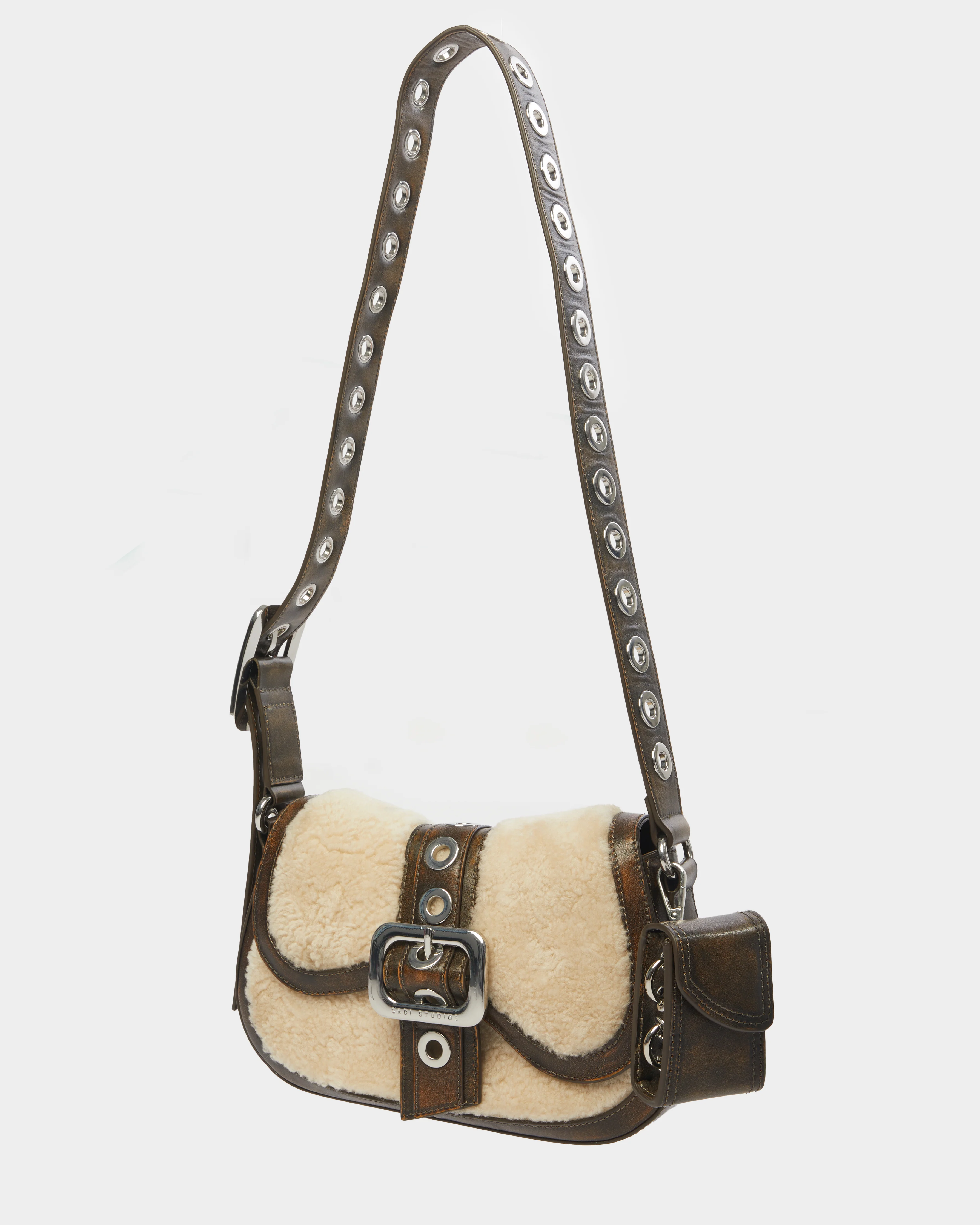 KISS SHEARLING - Image 3