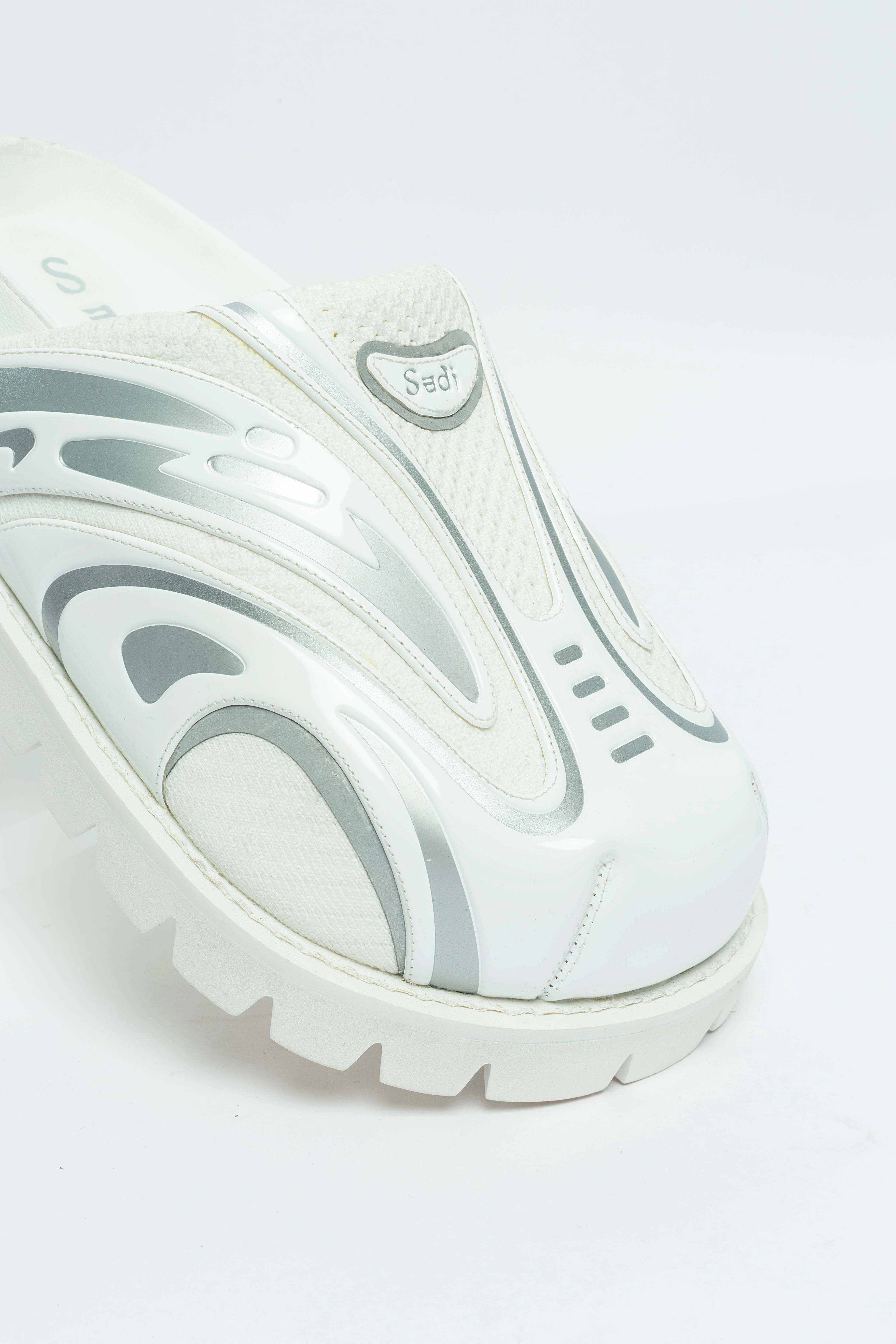 RIN WHITE - Image 3