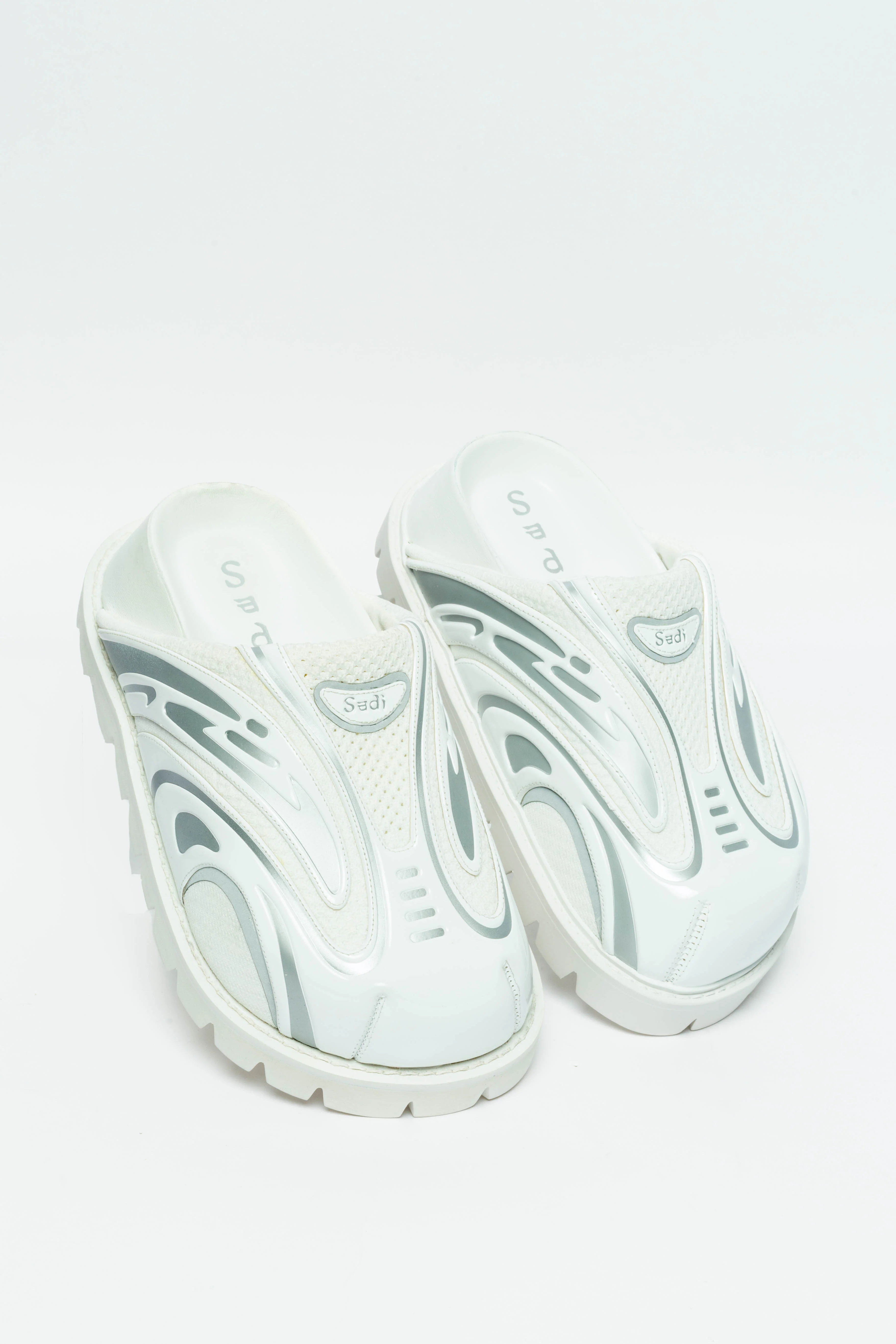 RIN WHITE - Image 4
